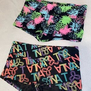 🦋SPRING SALE🐝 Two pairs of TNA Shorts